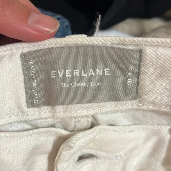 Everlane - The Cheeky Jean, cropped - Picture 6 of 6